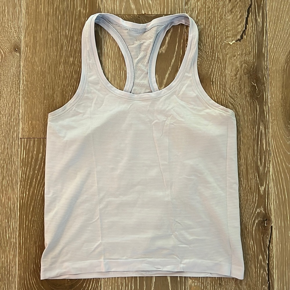 Lululemon tank